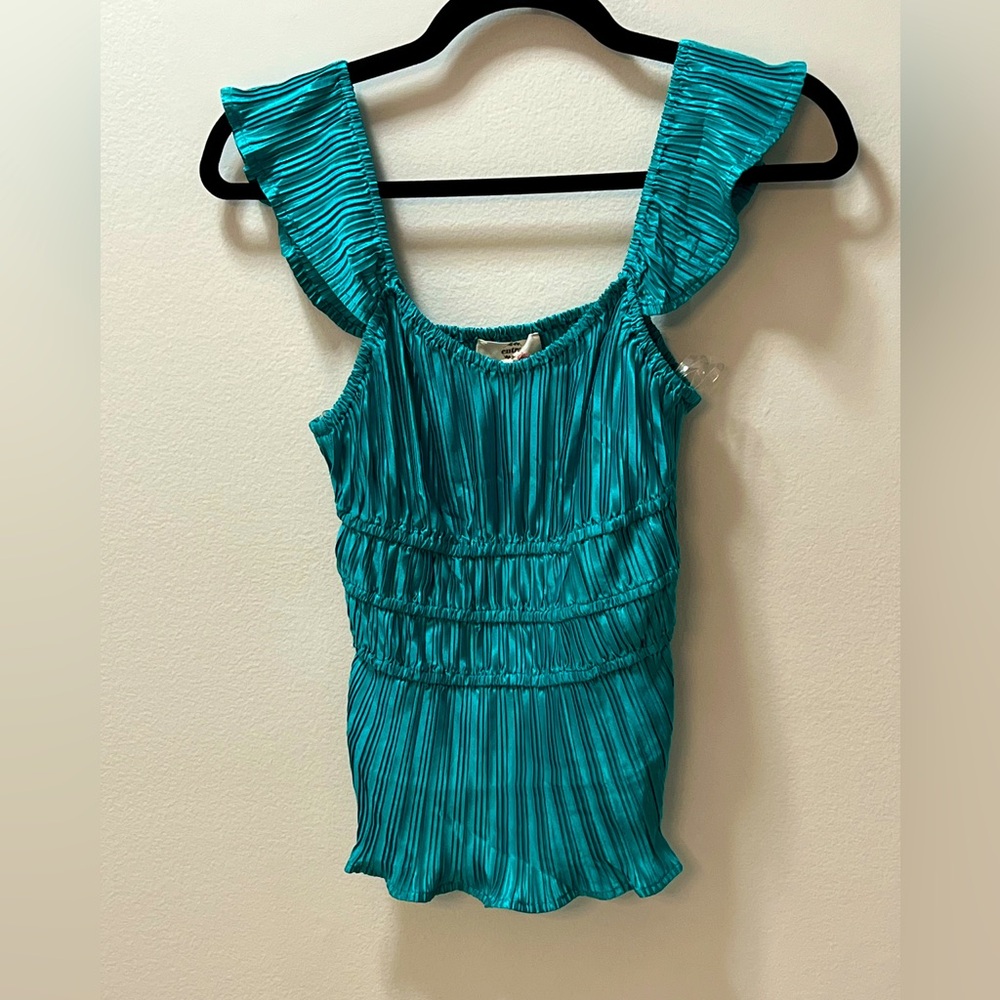 NWT Teal Sleeveless Entro Top Size L